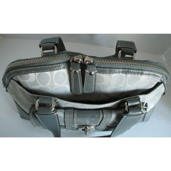 Coach Women's Gray Medium Handbag Zipper & Pockets - Picture 5 of 7